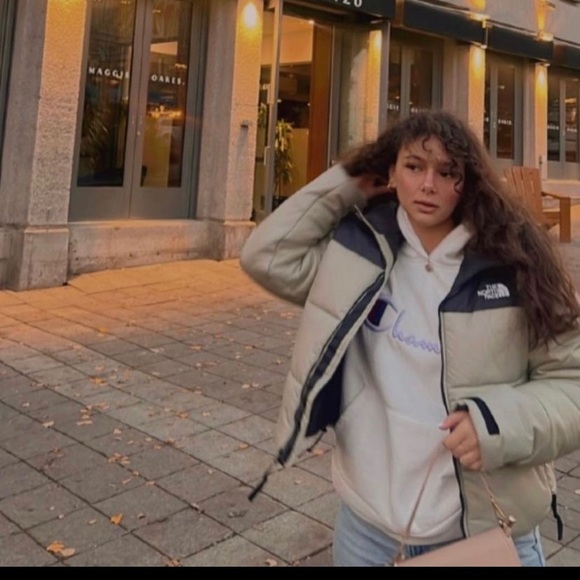 Northface Saikuru Green Jacket - Picture 6 of 7